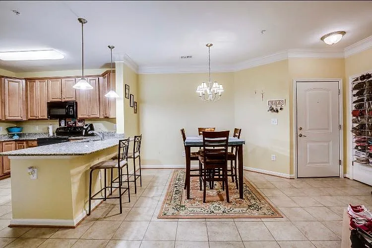 24701 Byrne Meadow Sq #108 — Photo 11