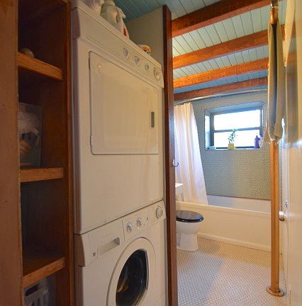 5th image of 134 Eldridge St APT 8