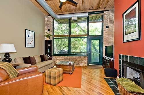 1st image of 2654 W Medill Ave APT 207