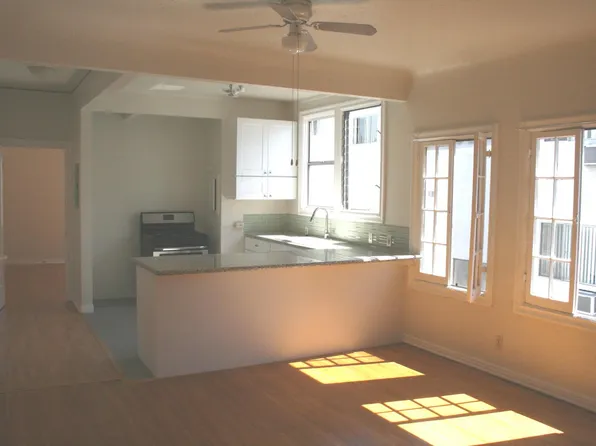 1172 N Ardmore Ave #1/2, Los Angeles, CA 90029