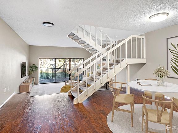 5th image of 1500 Lake Park Drive SW #40