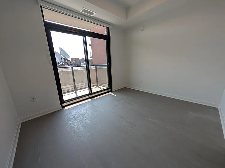 223 Princess St #301 — Photo 9