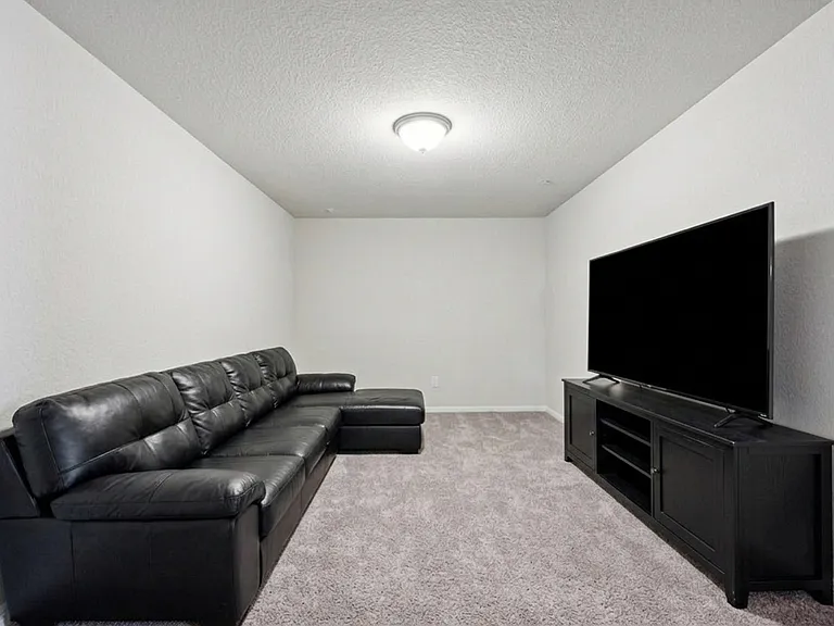 2304 S Lakeline Blvd #251 — Photo 25