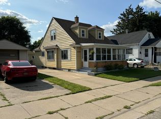 1929 Berkley Ave SW, Wyoming, MI 49509