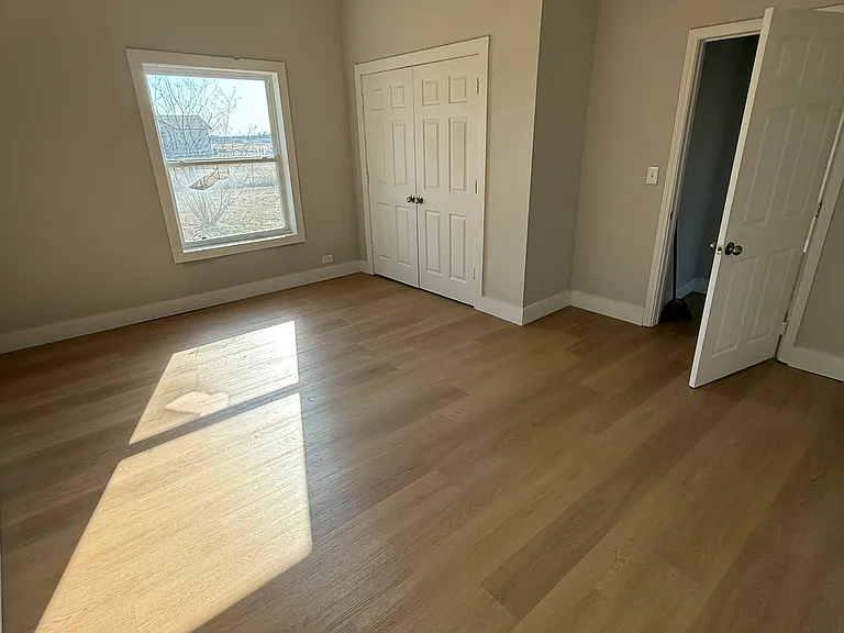 1500 S Patterson St — Photo 5