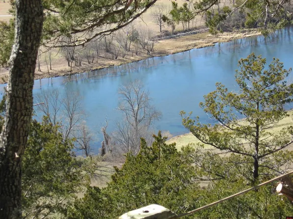 119 Kay St, Gassville, AR 72635