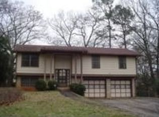 386 Rays Rd, Stone Mountain, GA 30083