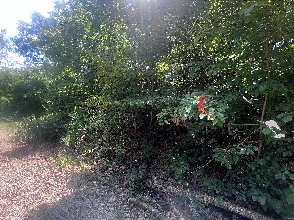1st image of 5992 Betty Ln