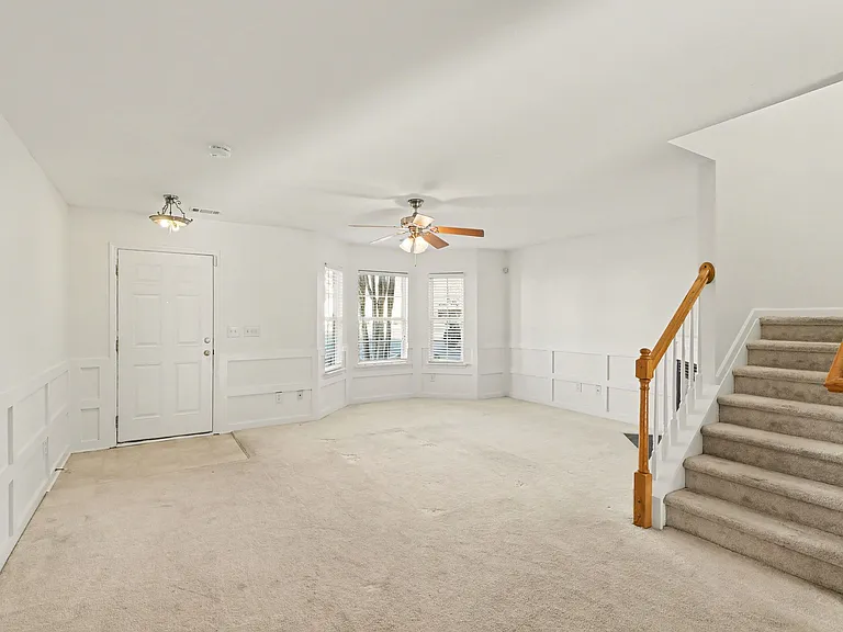 2515 Brackley Pl NW — Photo 24