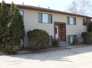 870 Boston Way APT 4, Coralville, IA 52241