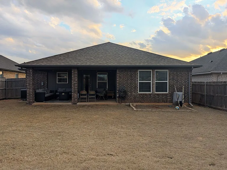 3101 Red Cedar Way — Photo 22