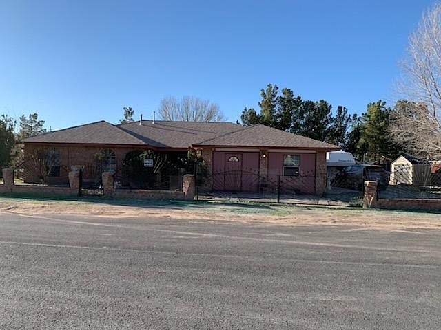 1st image of 752 Grijalva Dr