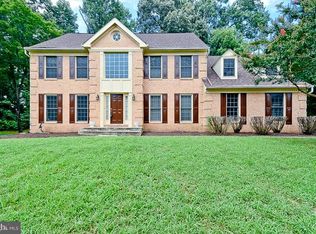 7404 Lake Glen Dr, Glenn Dale, MD 20769