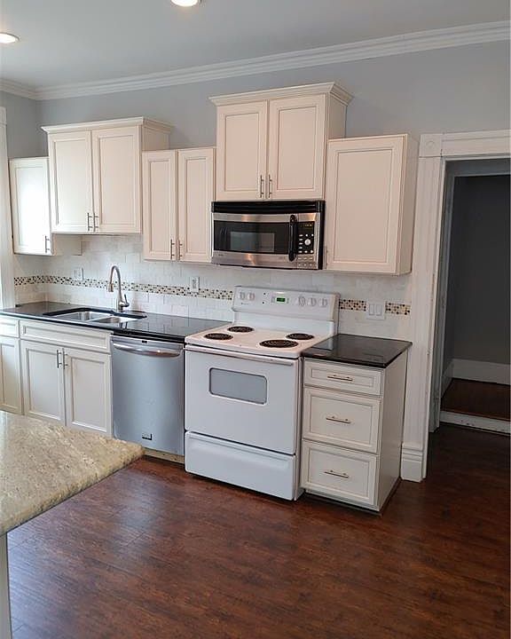 1st image of 717 Westover Ave APT 2F