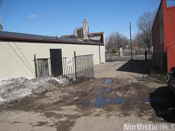 4th image of 1837 E Lake St