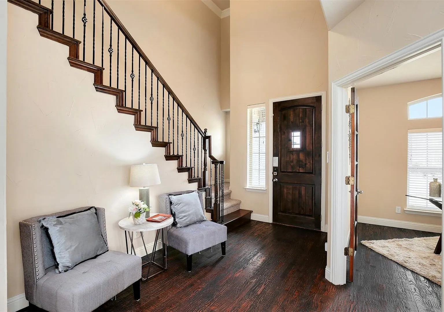 Stunning Corner-Lot Home in Frisco with Impeccable Design and Functional Layout — Photo 2