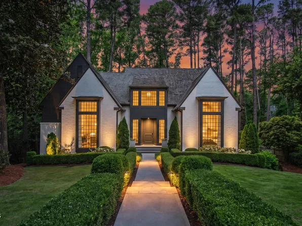 3341 Coleridge Dr, Raleigh, NC 27609