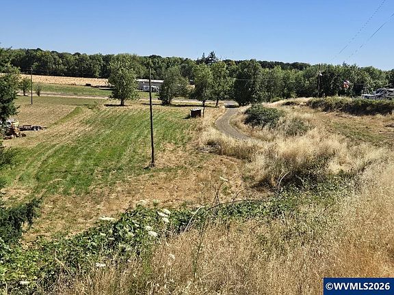 4th image of LOT 113 Knox Butte Rd