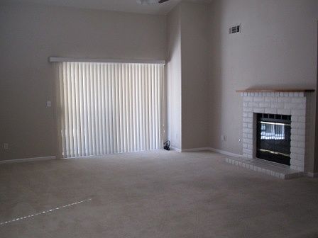 living room web_05092014