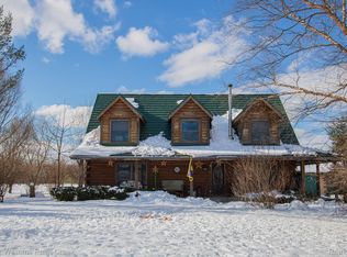 63835 Bates Rd, Lenox, MI 48050