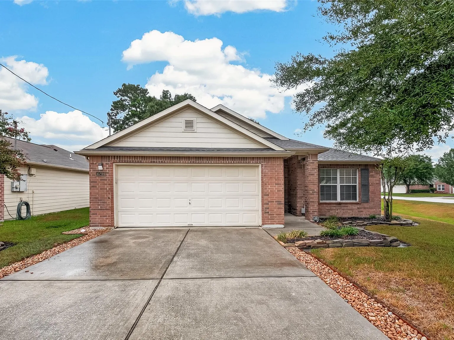 3 bed, 1531 sqft, $1,760 — Photo 2