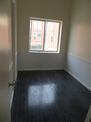 Rented by David W Realty Inc | media 22