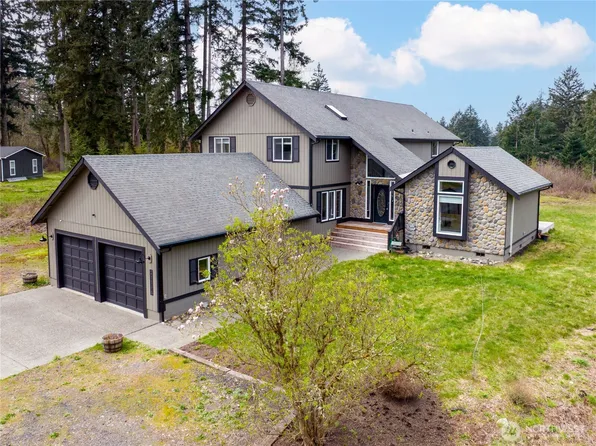21118 26th Avenue E, Spanaway, WA 98387