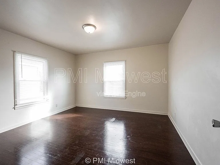 264 N Holmes Ave — Photo 10