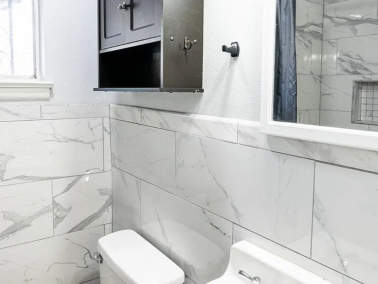 10 Gaylord St — Photo 12