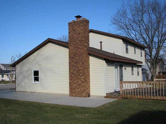 back of house and deck