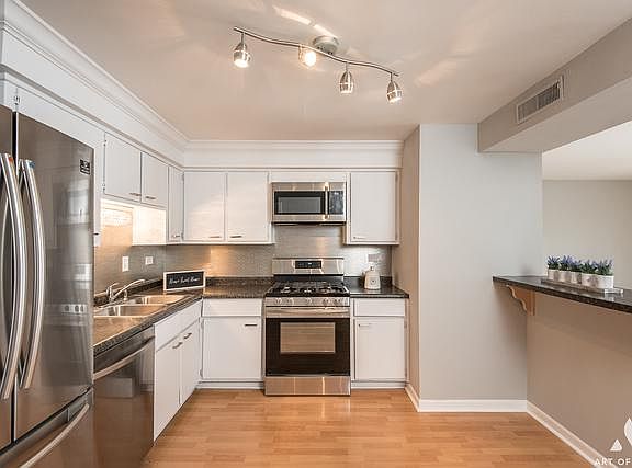 2nd image of 11110 S 84th Ave