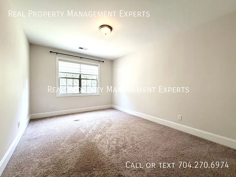 9416 Scorpio Ln — Photo 20