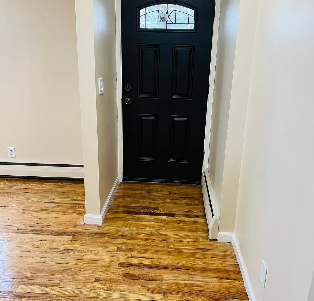 3 bed, 1100 sqft, $3,800 — Photo 3