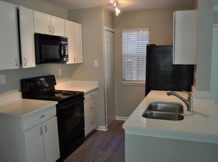 211 Saint Andrews Ct, Johns Creek, GA 30022