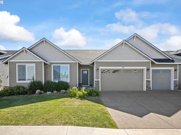 390 S 8th St, Carlton, OR 97111
