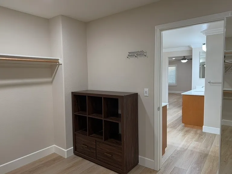 1280 Fleming Ave — Photo 23