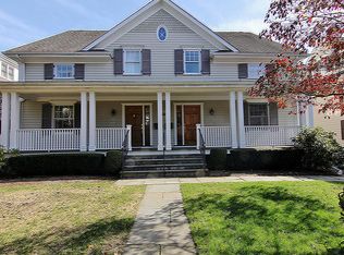 120 E Elm St #1, Greenwich, CT 06830