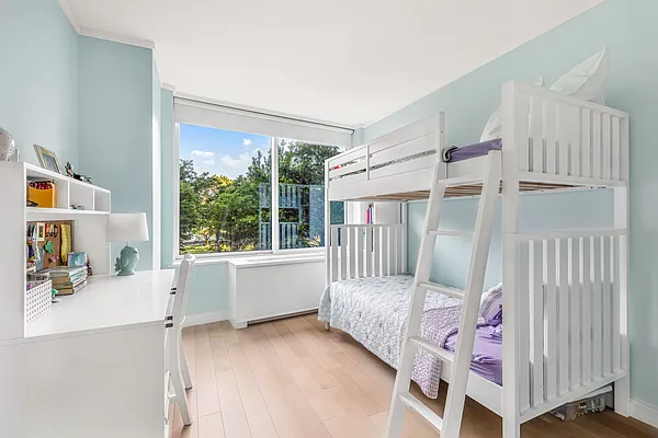 Sold by R New York | media 8