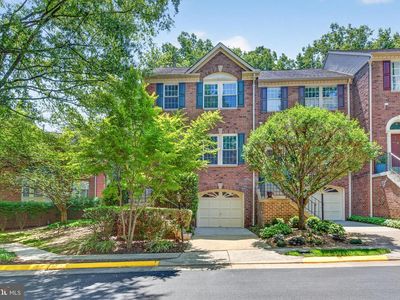 1409 Park Garden Ln, Reston, VA, 20194