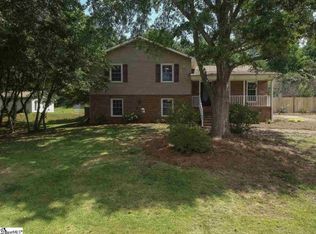 303 Clay St, Easley, SC 29642