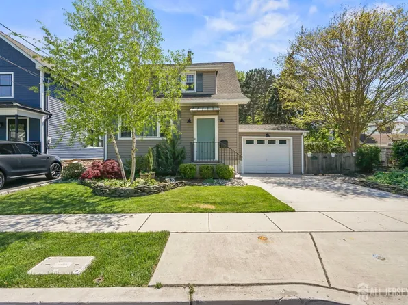 636 Ridgedale Ave, Woodbridge, NJ 07095