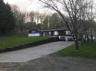 1657 Dachshund Dr, Corning, NY 14830