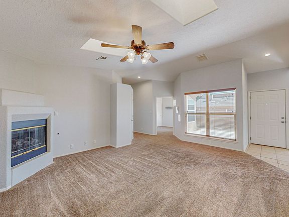 3rd image of 8300 Calle Avion NE