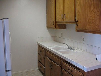 3rd image of 4138 Kansas St APT 3