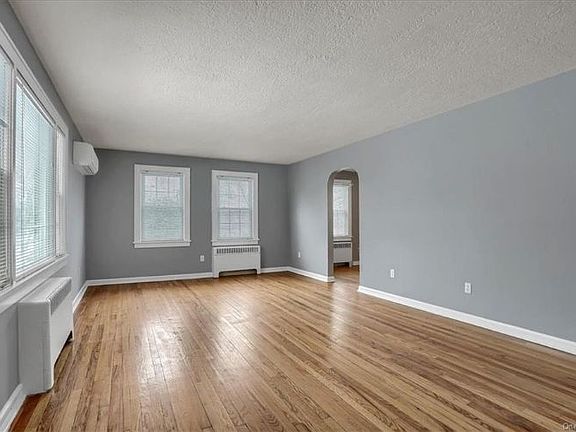 2nd image of 62 Highland Ave