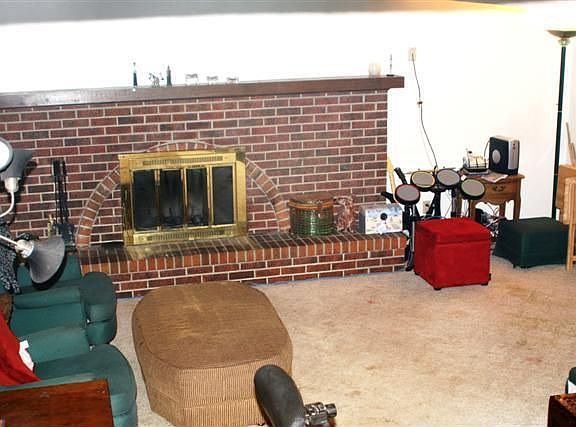 Family Rm (1 of 2 Family Rms)