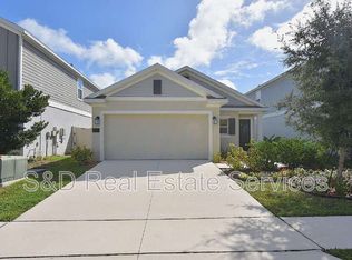 427 Cool Summer Ln, Davenport, FL 33837