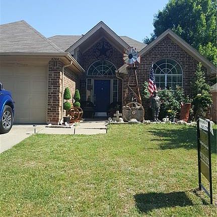 2nd image of 4744 Baytree Dr