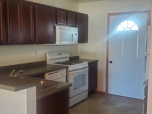 5th image of 1001 3rd St SE #1001