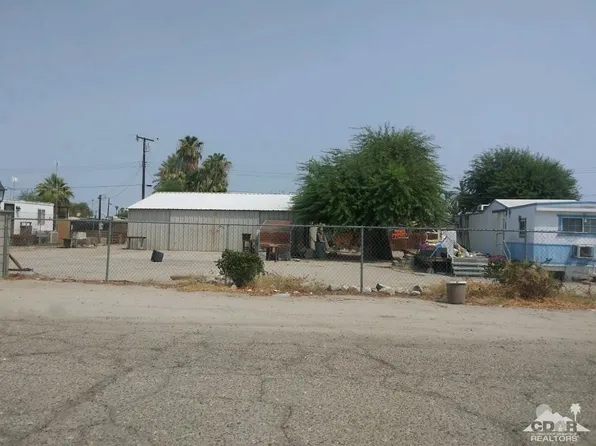 238 Imperial Ave, Thermal, CA 92274